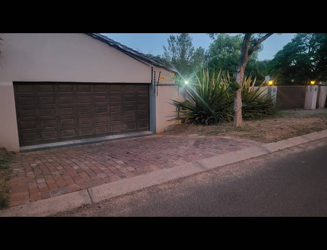 4 BEDROOM HOUSE RENTED IN JUKSKEI PARK